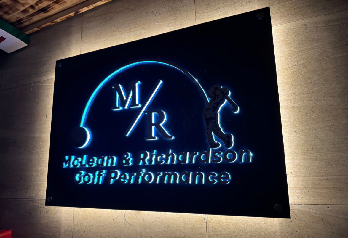 Biển LED Neon M/R Golf